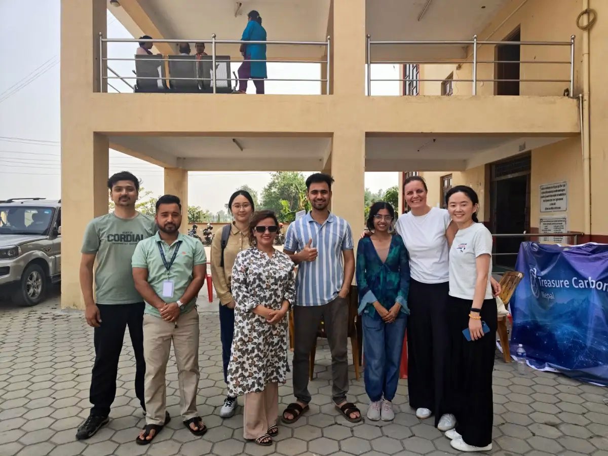 Programme representatives and community participants